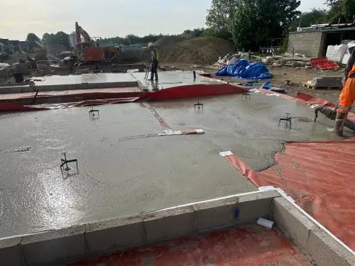 Click Here To Enlarge This Photo Of Concrete Floor Screeding In Mansfield Using BreedonFlow